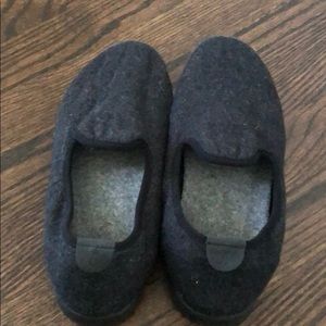 Women’s all birds lounger size 8